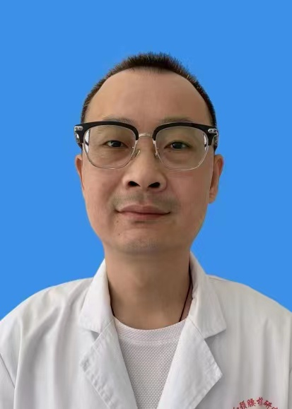 王恩阁2.png