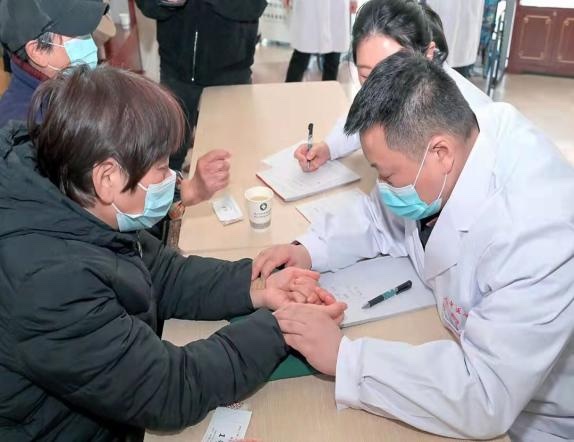 罗愚5压缩.jpg