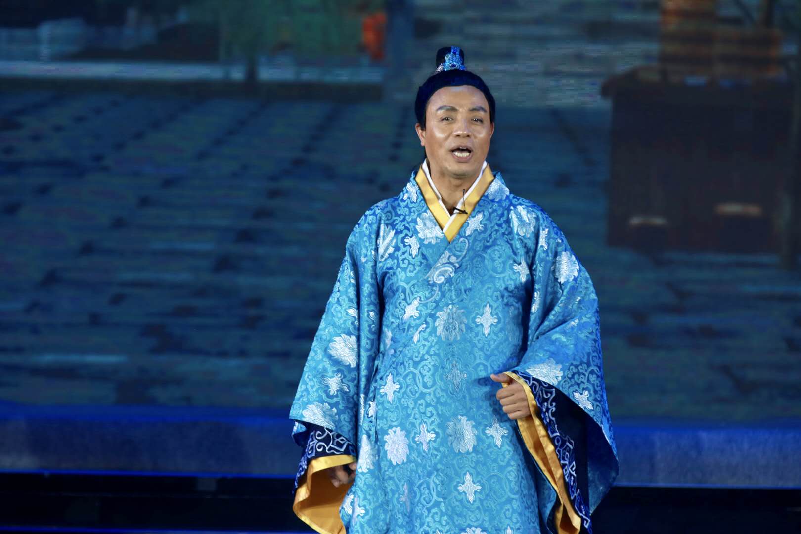 毛新安，7.jpg